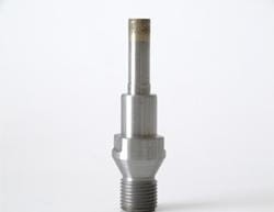 Wiertło diamentowe z gwintem